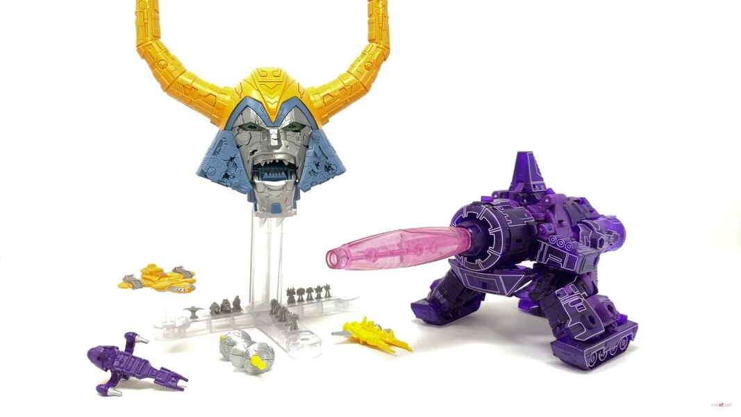 War For Cybertron Reformatting Galvatron Unicron Accessory Pack In Hand Images  (33 of 35)